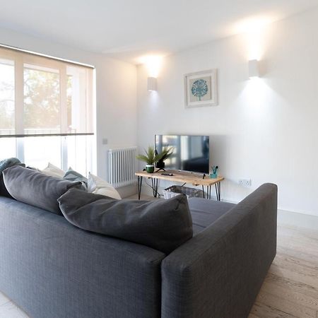Cosy One Bedroom Apartments With Free Evening Parking Southampton Esterno foto