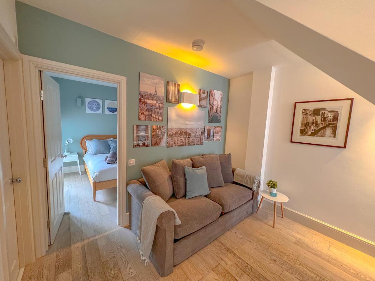 Cosy One Bedroom Apartments With Free Evening Parking Southampton Esterno foto